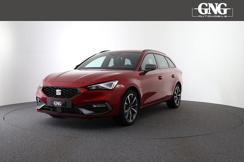 Rot Gebraucht 2024 Seat Leon ST FR Kombi | CHF 31’800 (Teuer) - Bild 1/4