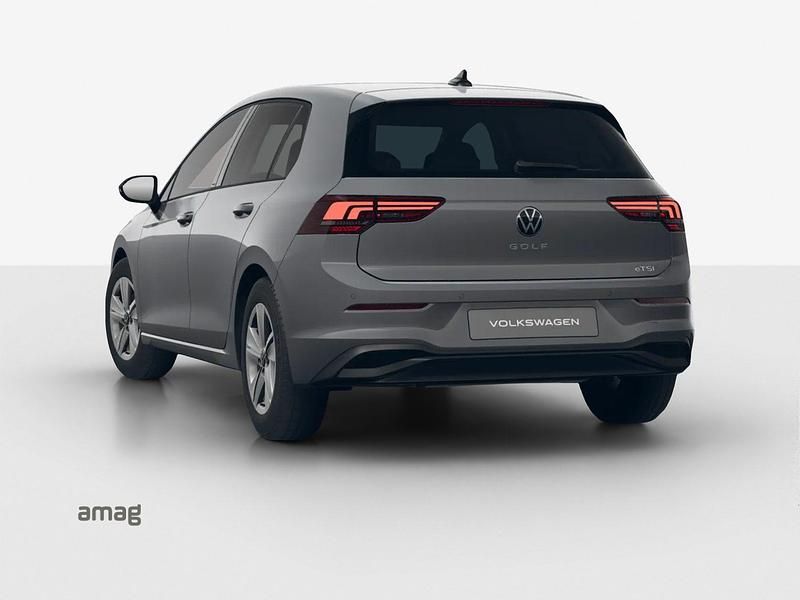 Neu VW Golf Basis 115 PS (84 kW) 2025 Mondsteingrau uni Limousine