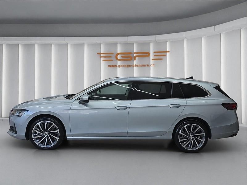 Gebraucht Skoda Superb LAURIN & KLEMENT 265 PS (194 kW) 2024 Kombi