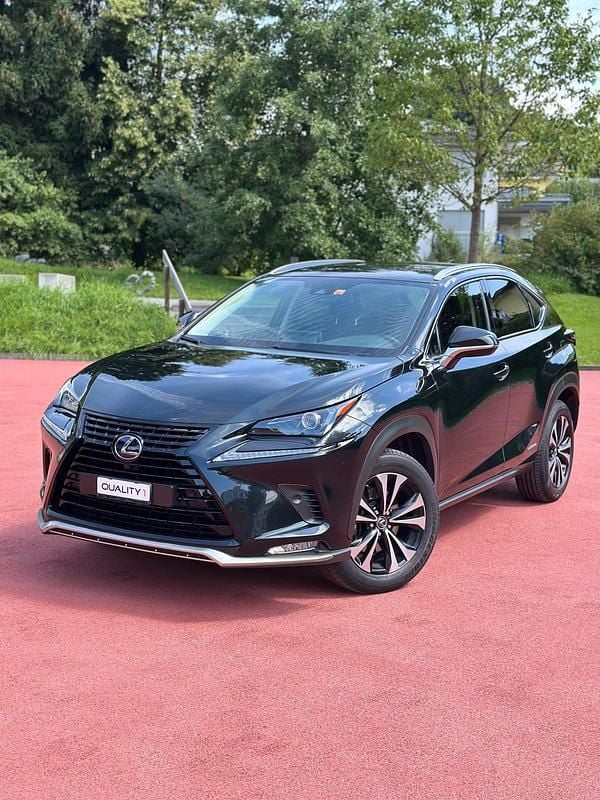 Gebraucht Lexus NX300h E-FOUR 197 PS (144 kW) 2021 SUV