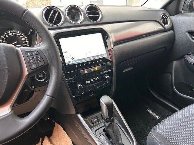 Neu Suzuki Vitara 110 PS (80 kW) 2025 SUV