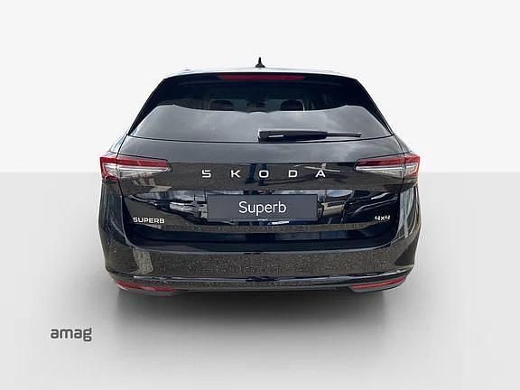 Gebraucht Skoda Superb Selection 193 PS (141 kW) 2025 Ebony schwarz, metallic Kombi