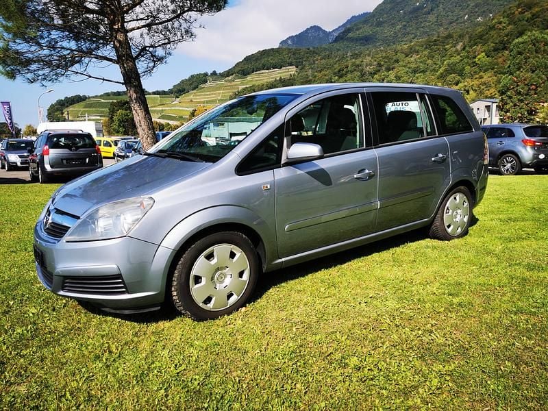 Gebraucht Opel Zafira Enjoy 150 PS (110 kW) 2005 Van / Kleinbus