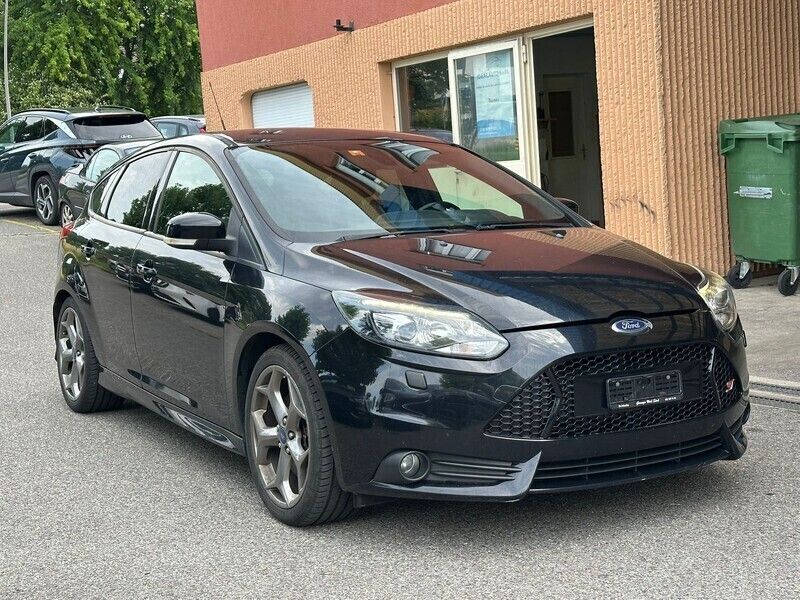 Gebraucht Ford Focus ST 250 PS (183 kW) 2013