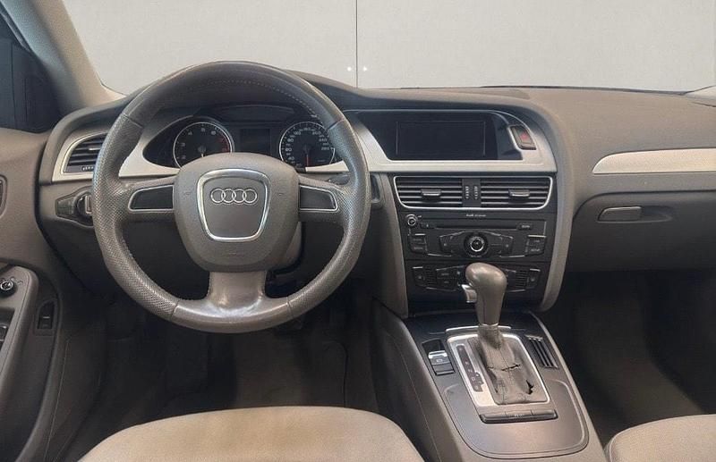 Gebraucht Audi A4 211 PS (155 kW) 2010 Limousine