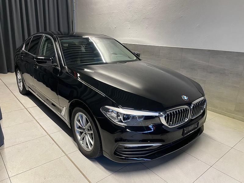 Gebraucht BMW 530 Sport Line 252 PS (185 kW) 2019