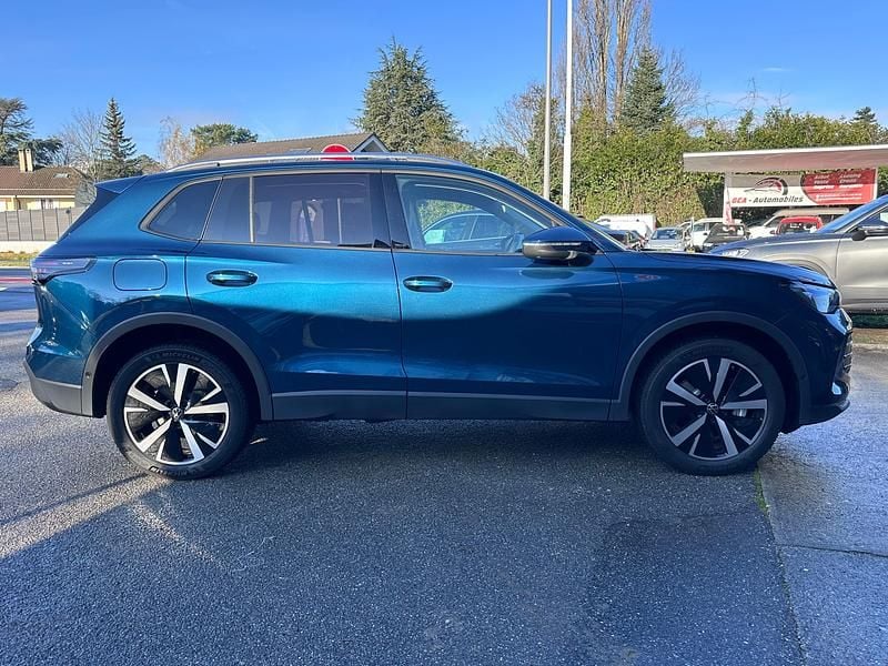 Gebraucht VW Tiguan Life 204 PS (150 kW) 2024 SUV