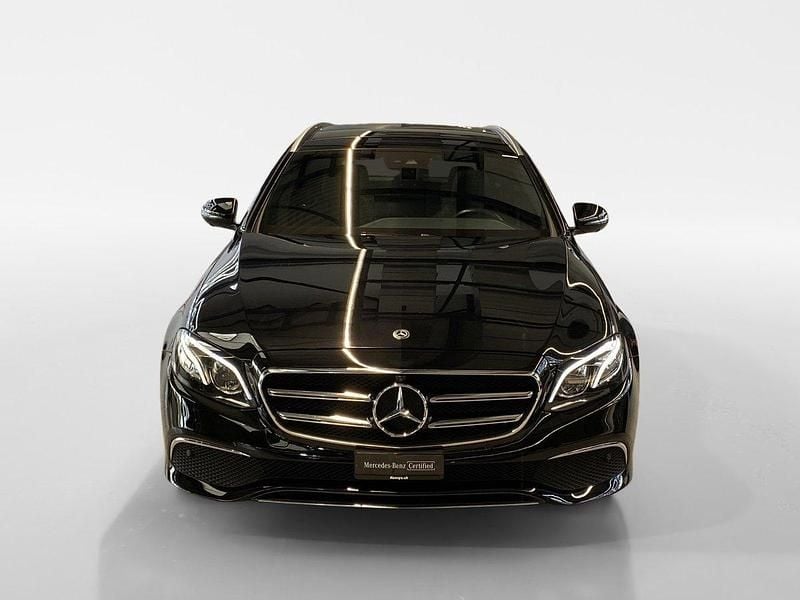Gebraucht Mercedes E220 Avantgarde 194 PS (142 kW) 2018 Schwarz Kombi