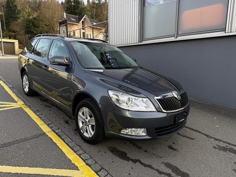 Gebraucht Skoda Octavia 160 PS (117 kW) 2011 Kombi
