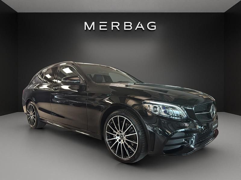 Gebraucht Mercedes C220 AMG 194 PS (142 kW) 2021 Schwarz Kombi