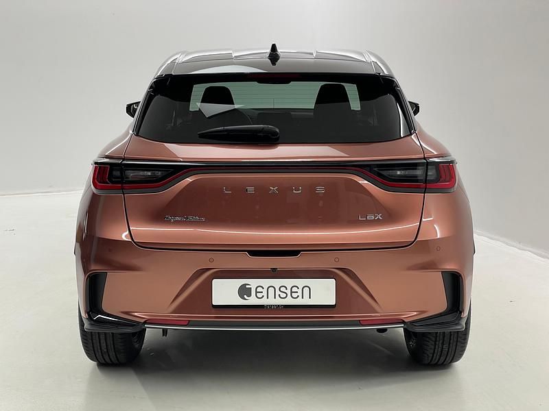 Gebraucht Lexus LBX E-FOUR 136 PS (100 kW) 2024 SUV