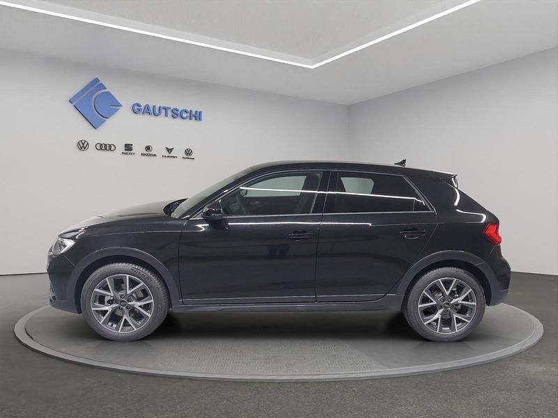 Gebraucht Audi A1 Attraction 115 PS (84 kW) 2025 Schwarz Kleinwagen