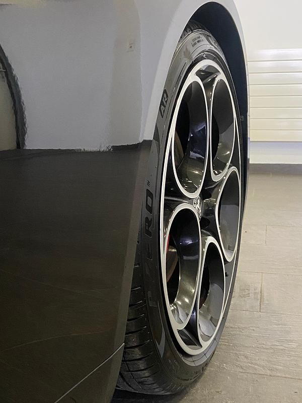 Gebraucht Alfa Romeo Giulia Competizione 280 PS (205 kW) 2023 Limousine