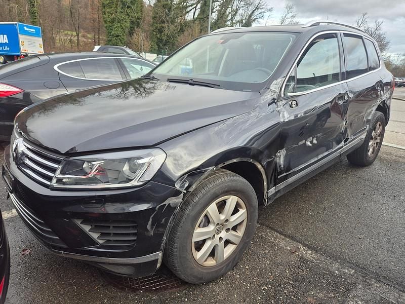 Gebraucht 2016 VW Touareg Edition SUV | CHF 9’900 - Bild 1/4