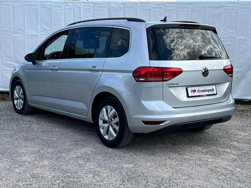 Gebraucht VW Touran 115 PS (84 kW) 2020 Van / Kleinbus