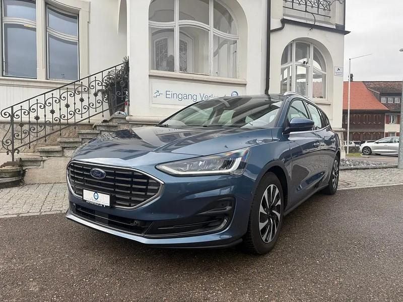 Gebraucht Ford Focus Titanium 155 PS (114 kW) 2026 Blau Kombi