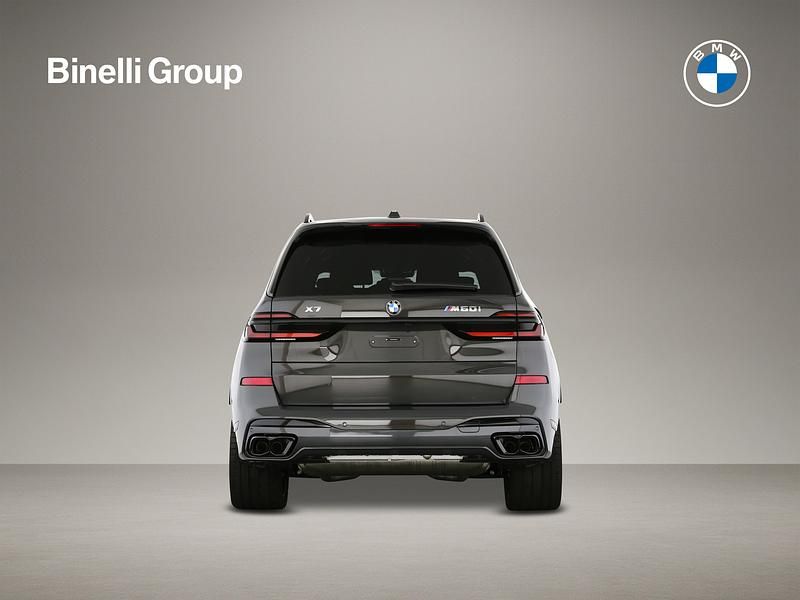Neu BMW X7 M Sport 530 PS (389 kW) 2025 Grau SUV