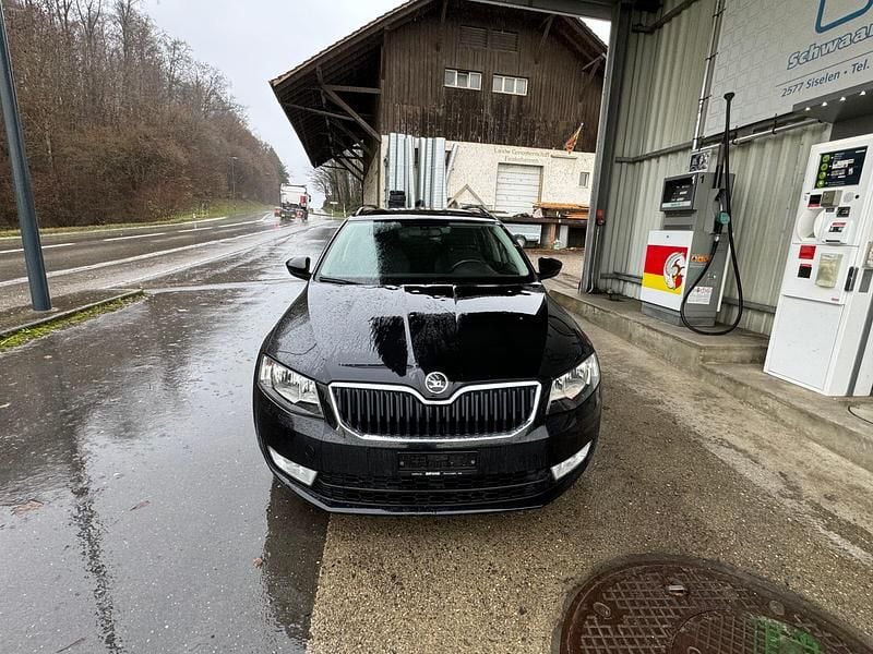 Gebraucht 2013 Skoda Octavia Active Kombi | CHF 2’900 (Teuer) - Bild 1/4
