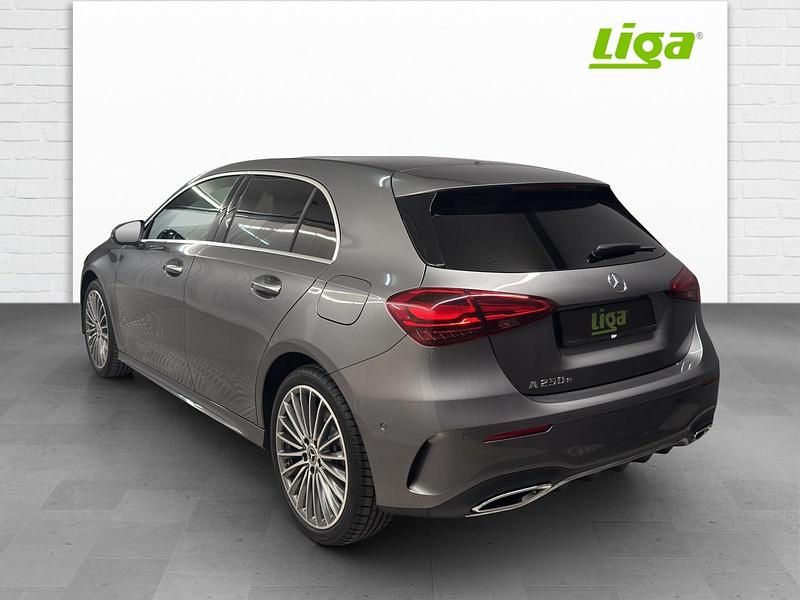 Neu Mercedes A250 AMG line 218 PS (160 kW) 2026 Limousine