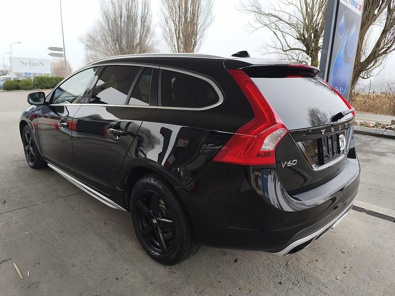 Gebraucht Volvo V60 Summum 304 PS (223 kW) 2013 Kombi