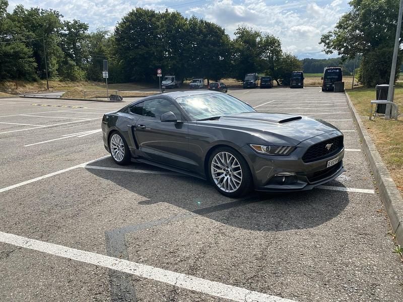 Gebraucht Ford Mustang Fastback 317 PS (233 kW) 2017