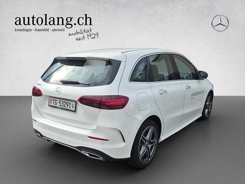 Gebraucht Mercedes B250e AMG line 218 PS (160 kW) 2023 Van / Kleinbus