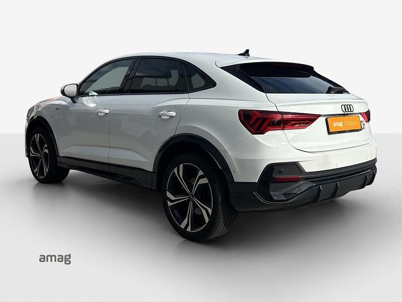 Gebraucht Audi Q3 Sportback Attraction 245 PS (180 kW) 2021 Bianco ibis SUV