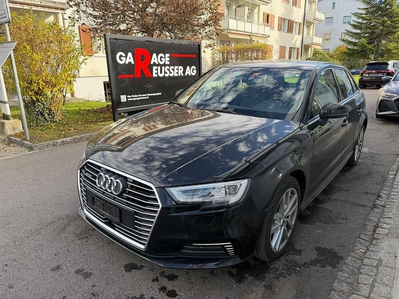 Schwarz Gebraucht 2020 Audi A3 Advanced Limousine | CHF 17’900 - Bild 1/4