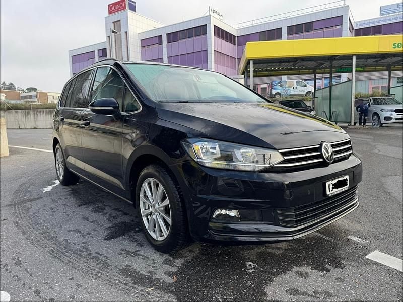 Gebraucht 2021 VW Touran Comfortline Van / Kleinbus | CHF 19’900 (Guter Preis) - Bild 1/4