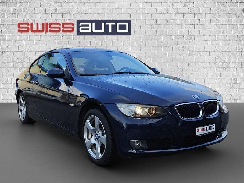 Gebraucht BMW 320 Comfort Edition 170 PS (125 kW) 2011 Coupé