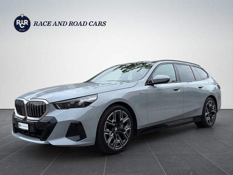 Gebraucht BMW 540 M Sport 303 PS (222 kW) 2024 Kombi