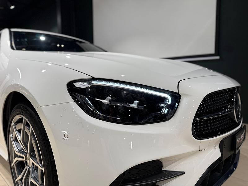 Gebraucht Mercedes E220 AMG line 194 PS (142 kW) 2022 Coupé