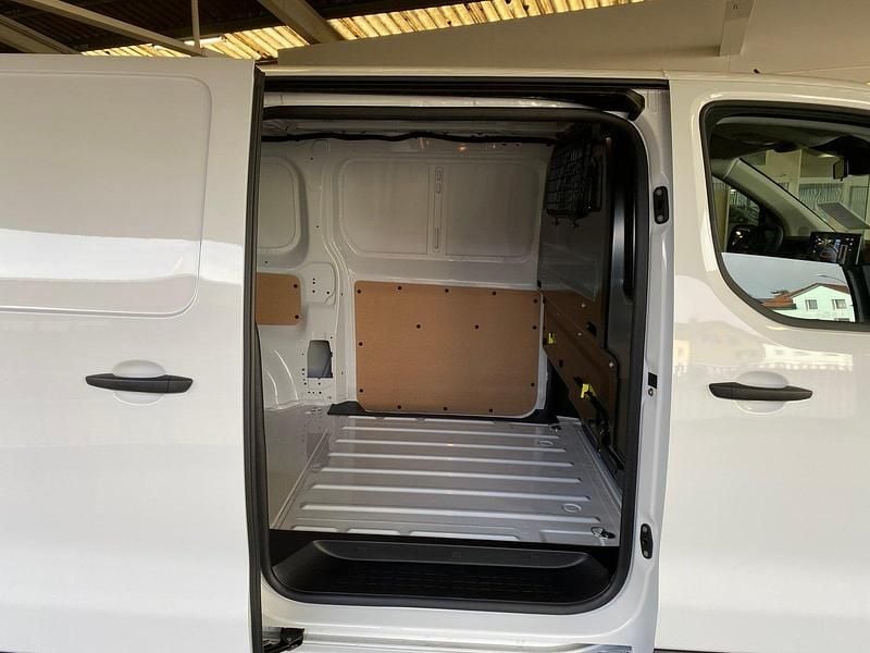 Neu Opel Vivaro Business 120 PS (88 kW) 2025 Van / Kleinbus