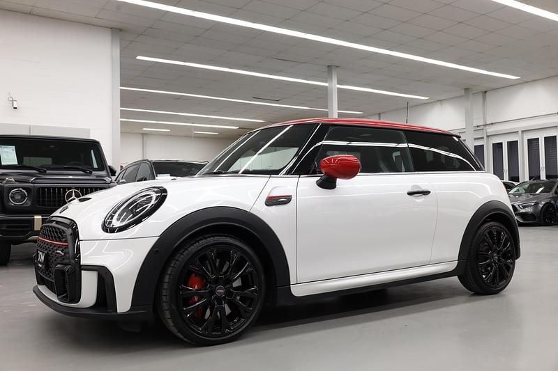 Gebraucht Mini John Cooper Works 231 PS (169 kW) 2023 Kleinwagen