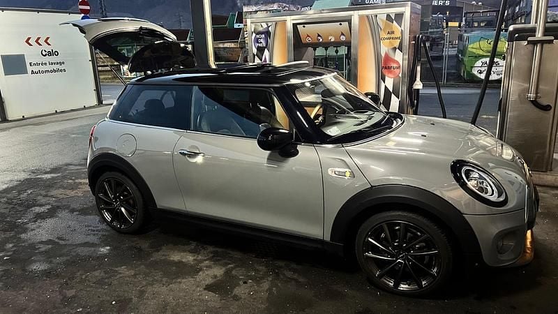 Gebraucht Mini Cooper SE 135 kW (184 PS) 2020 Kleinwagen