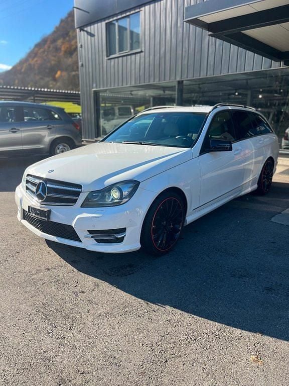 Gebraucht Mercedes C220 Avantgarde 170 PS (125 kW) 2014 Kombi