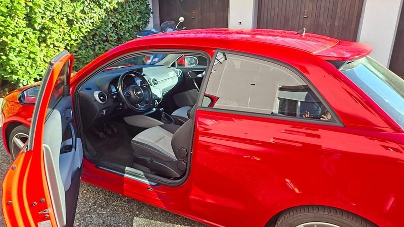 Gebraucht Audi A1 Attraction 86 PS (63 kW) 2011 Kleinwagen