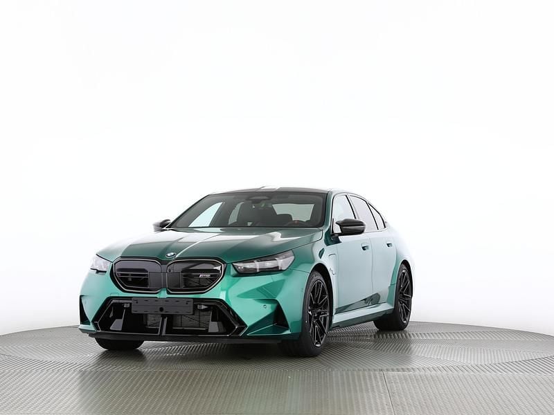 Grün Neu 2025 BMW M5 Comfort Edition Limousine | CHF 155’500 (Fairer Preis) - Bild 1/4