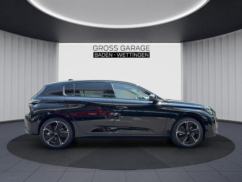 Neu Peugeot 308 Allure 114 kW (156 PS) 2025 Schwarz Limousine