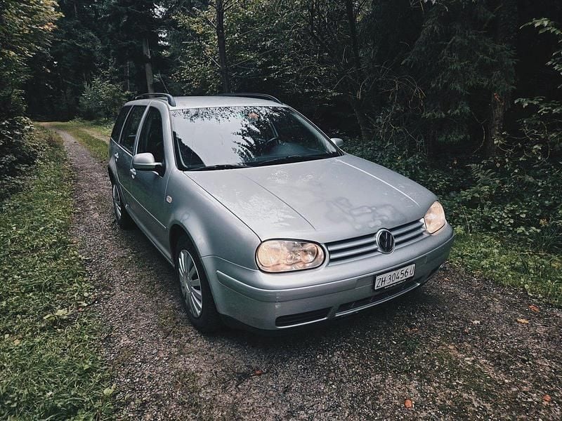Gebraucht 2002 VW Golf IV Comfortline Kombi | CHF 2’997 (Fairer Preis) - Bild 1/4