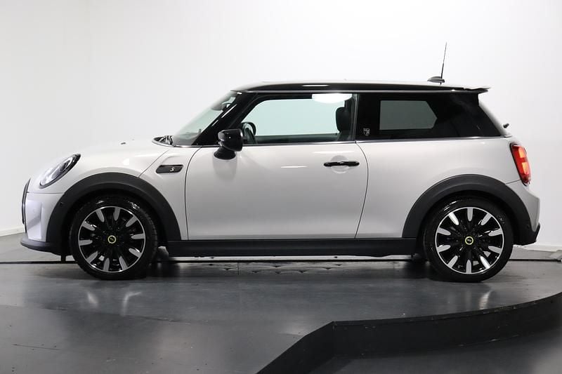 Gebraucht Mini Cooper SE 135 kW (184 PS) 2022 Grau Kleinwagen