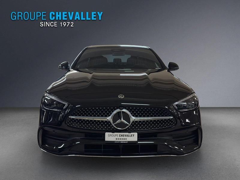 Neu Mercedes C300e 258 PS (189 kW) 2025 Schwarz Limousine
