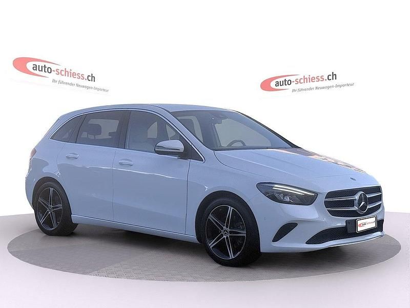 Gebraucht 2022 Mercedes B200 Progressive Van / Kleinbus | CHF 25’800 (Guter Preis) - Bild 1/4
