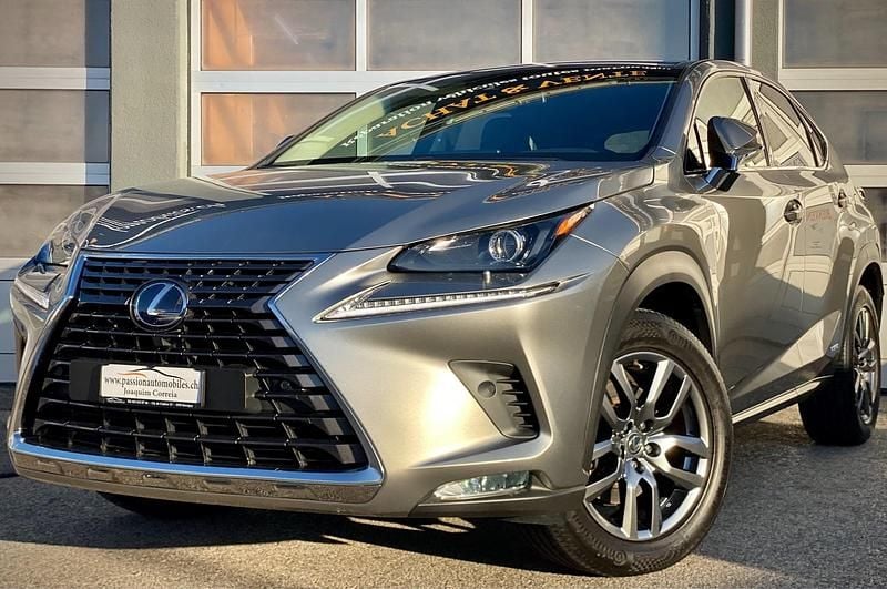 Gebraucht Lexus NX300h E-FOUR 197 PS (144 kW) 2018 SUV