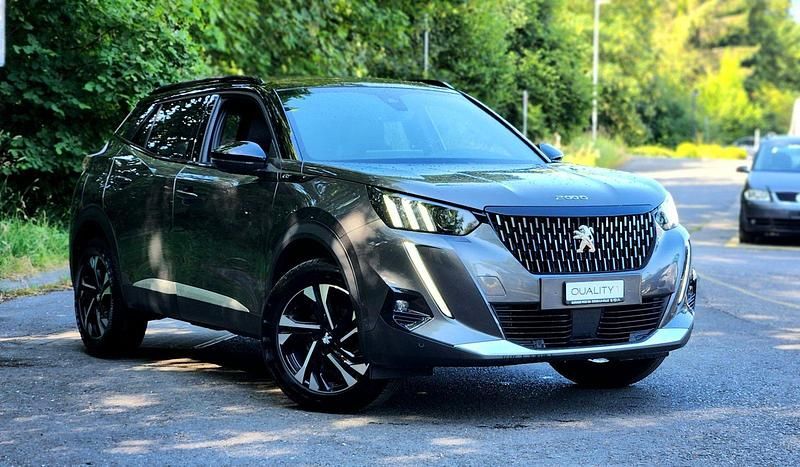 Gebraucht Peugeot 2008 GT 130 PS (95 kW) 2021 SUV