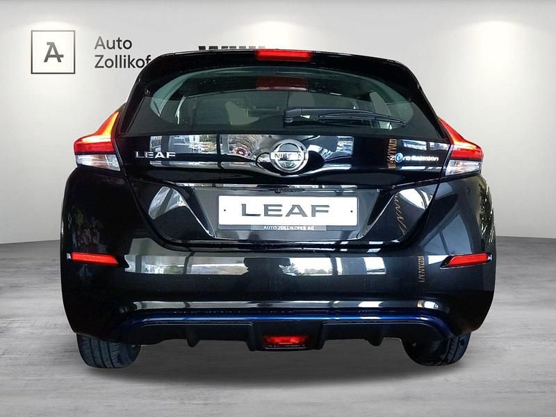 Gebraucht Nissan Leaf Acenta 110 kW (150 PS) 2019 Andere, metallic Kleinwagen