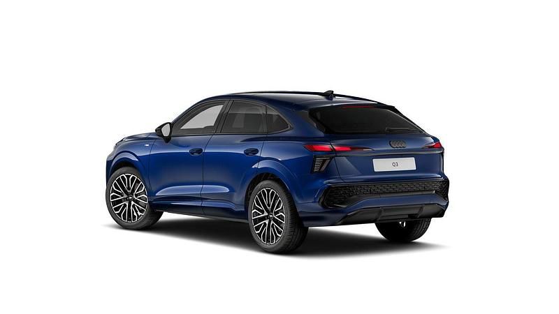 Neu Audi Q3 Business 150 PS (110 kW) 2026 Navarrablau metallic SUV