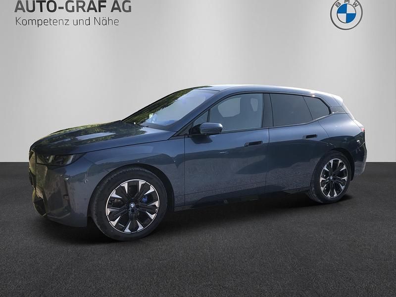 Blau Neu 2025 BMW iX Comfort Edition SUV | CHF 98’880 (Superpreis) - Bild 1/4