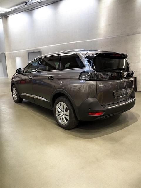Gebraucht Peugeot 5008 Allure 130 PS (95 kW) 2024 SUV