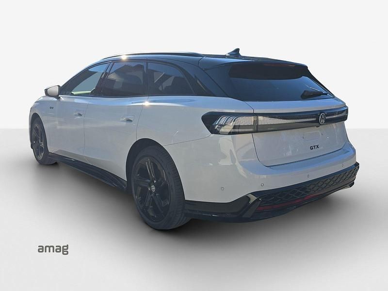 Neu VW ID.7 GTX 250 kW (340 PS) 2026 Gletscherweiss metallic  dachlackierung schwarz uni Kombi